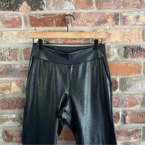 Commando Faux Leather Jogger Pants Relaxed Black Size Small - Picture 4 of 7